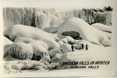 miniature photo in a souvenir packet. postcard collection, waterfall, Niagara Falls, Niagara, New York