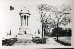 miniature photo in a souvenir packet. postcard collection, Soldiers Monument, Riverside Park, New York City, New York